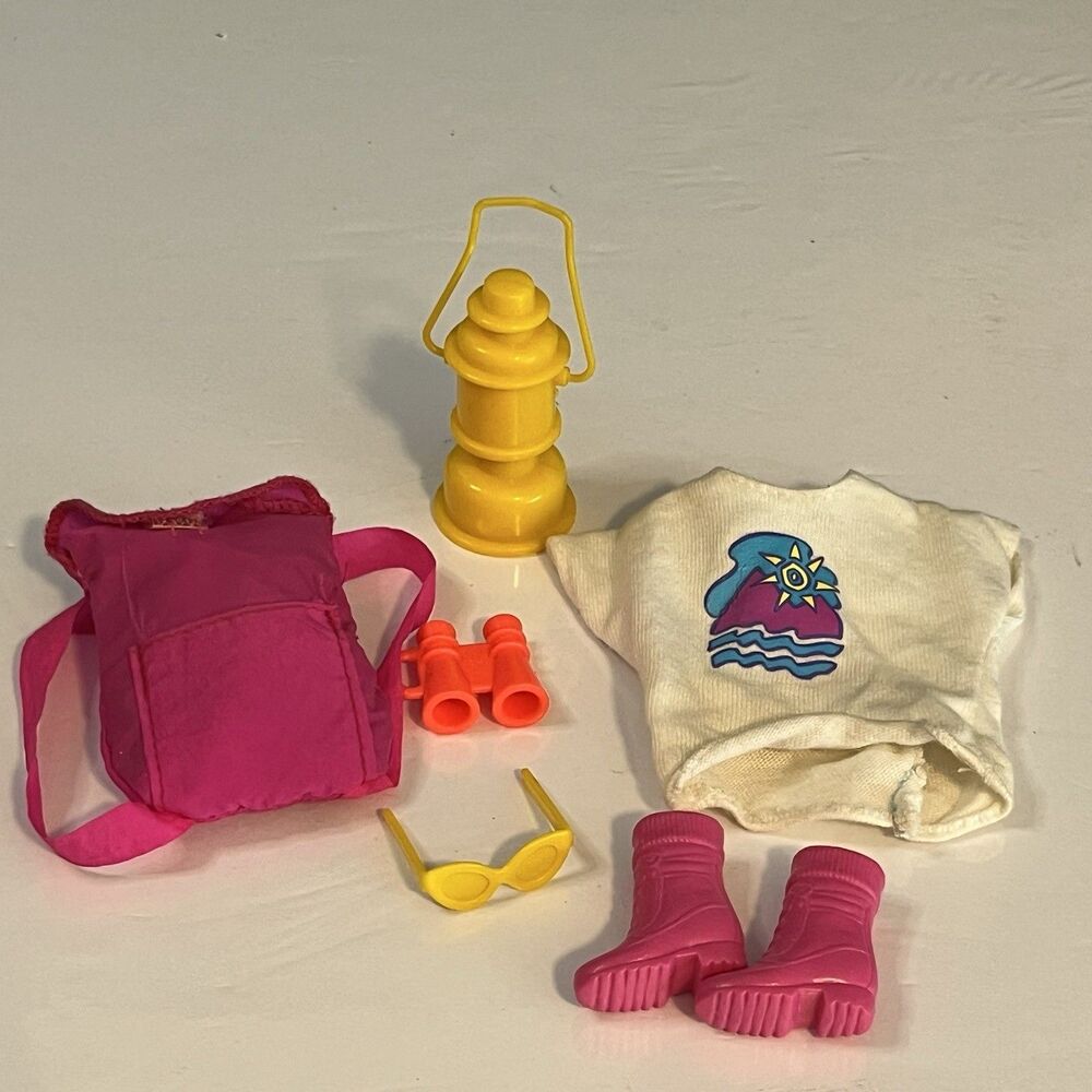 Vintage 1993 Mattel “Camp Barbie” #11074 Fashion Lot 6 Piece Set